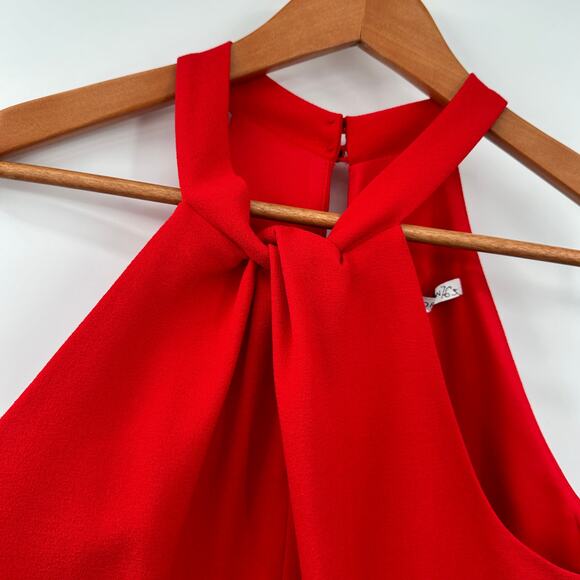 JULIA JORDAN Red Halter Wide-Leg Jumpsuit // 8 - Picture 6 of 12